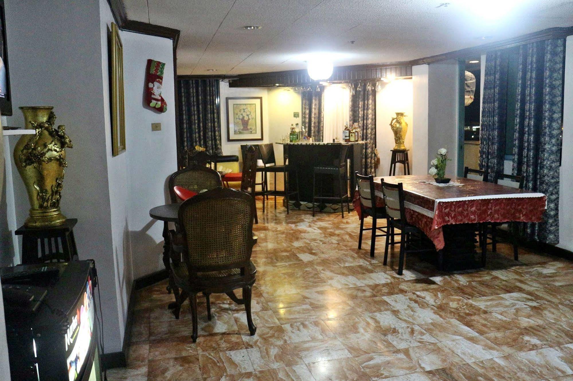 Fil Star Airport Guest House Paranaque City Buitenkant foto